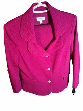 NWT Tahari Arthur S. Levine Pink Skirt Suit Size 8 Crystal Buttons